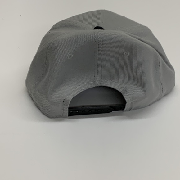 New des caps - Picture 2 of 4